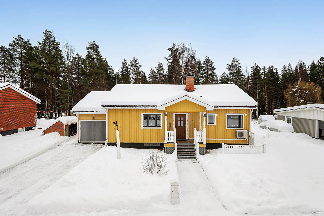 Brattforsvägen 17