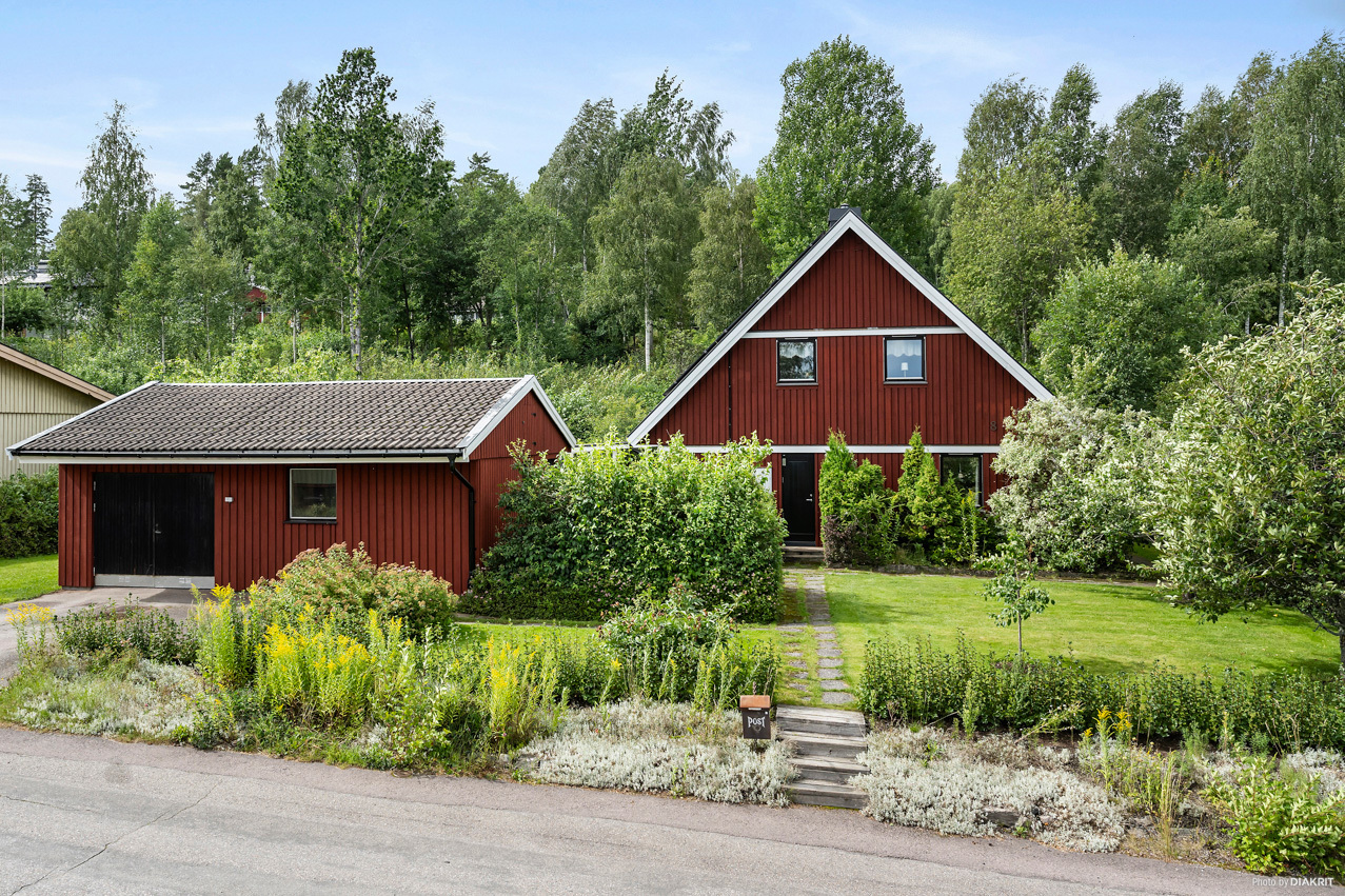 Granitvägen 8