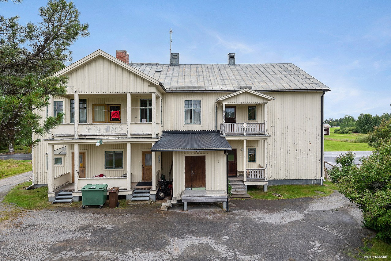 Byavägen 64