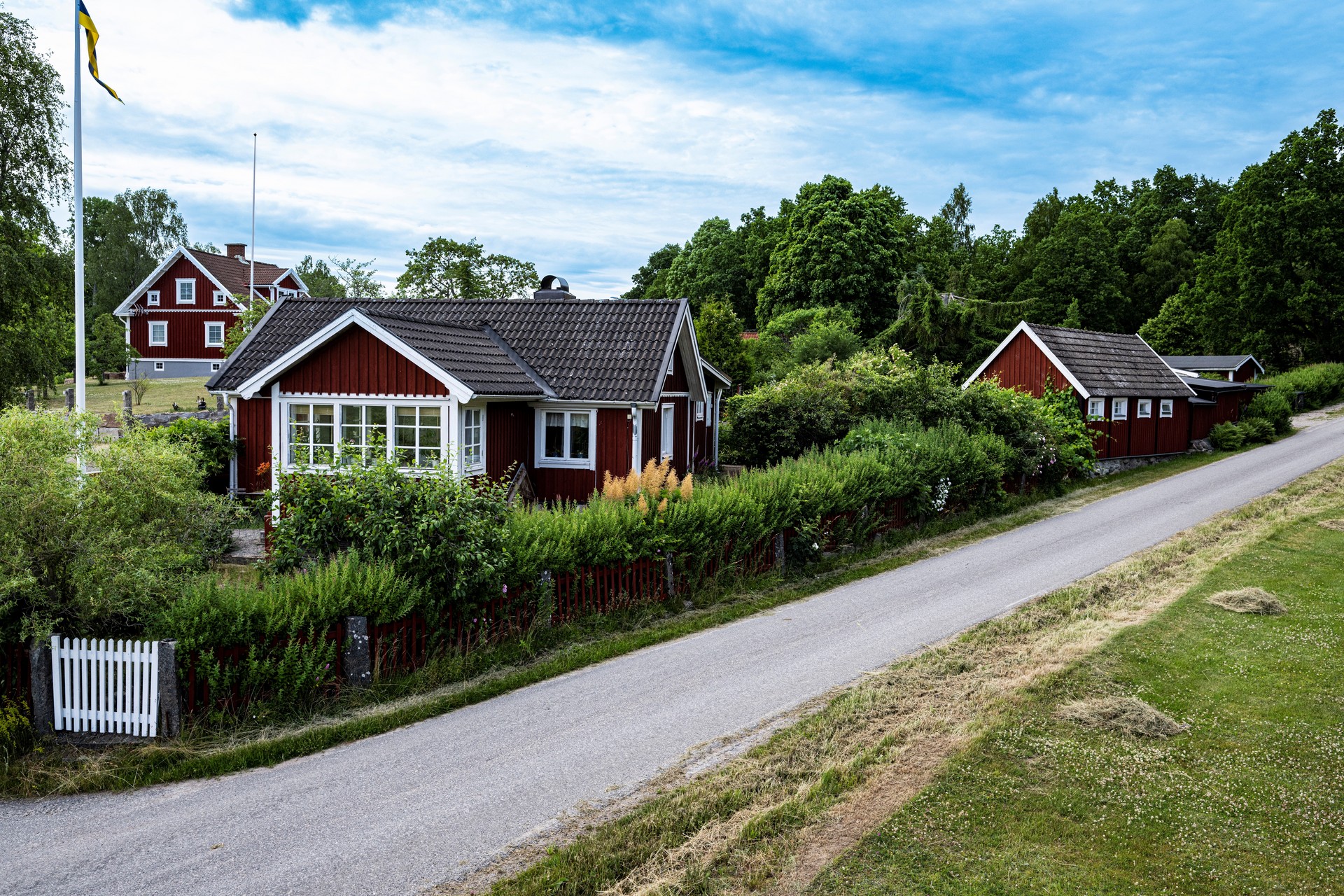 Avesjövägen 1