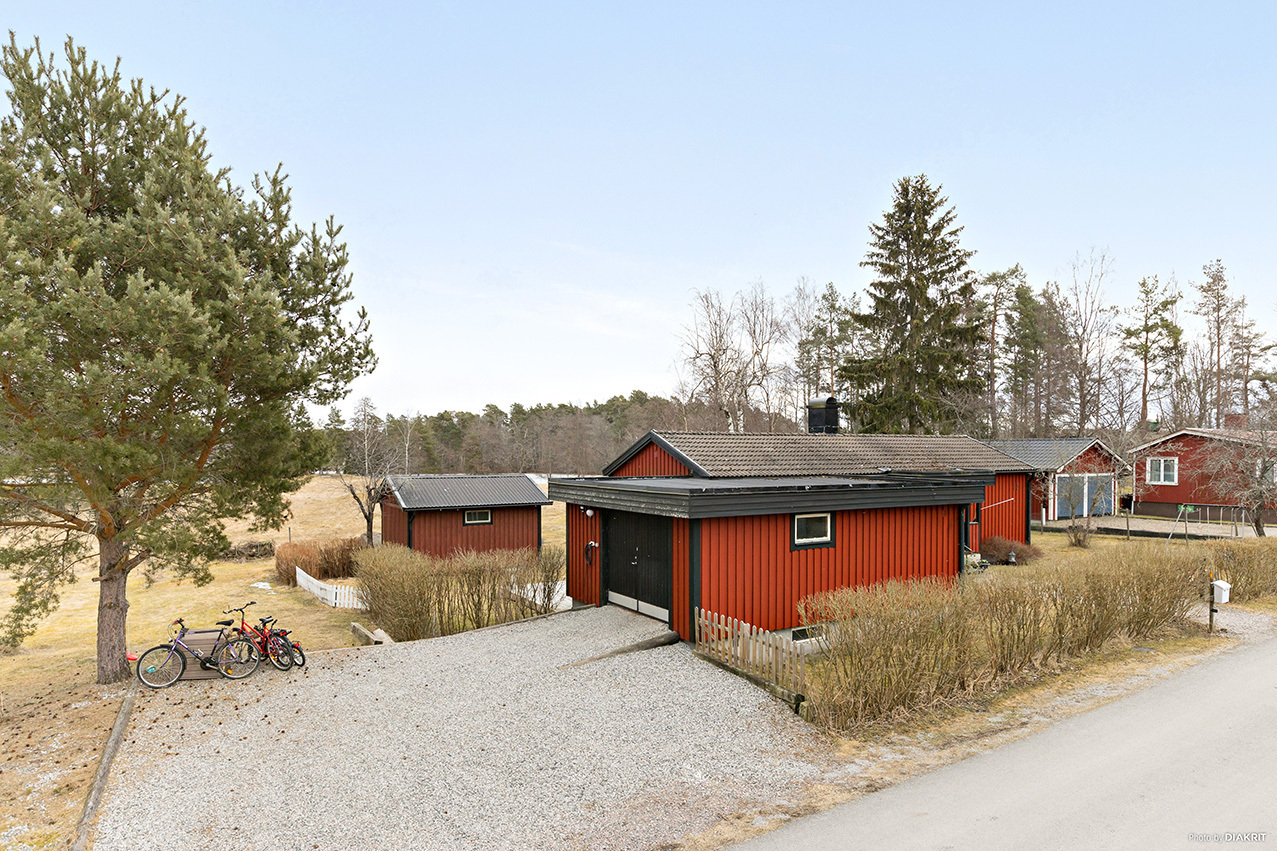 Kyrkvägen 12