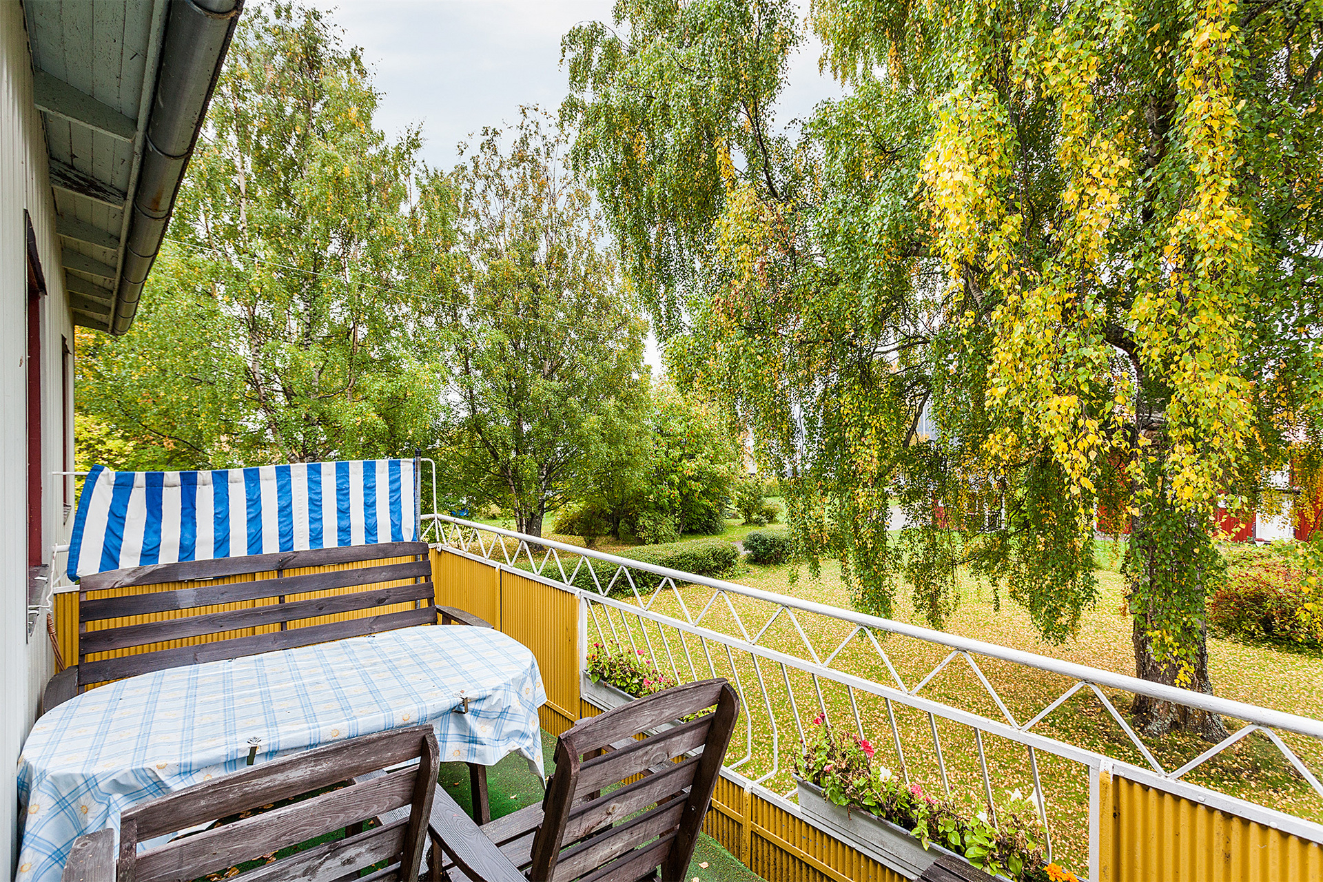 Västra Kungsvägen 25 – bild 3