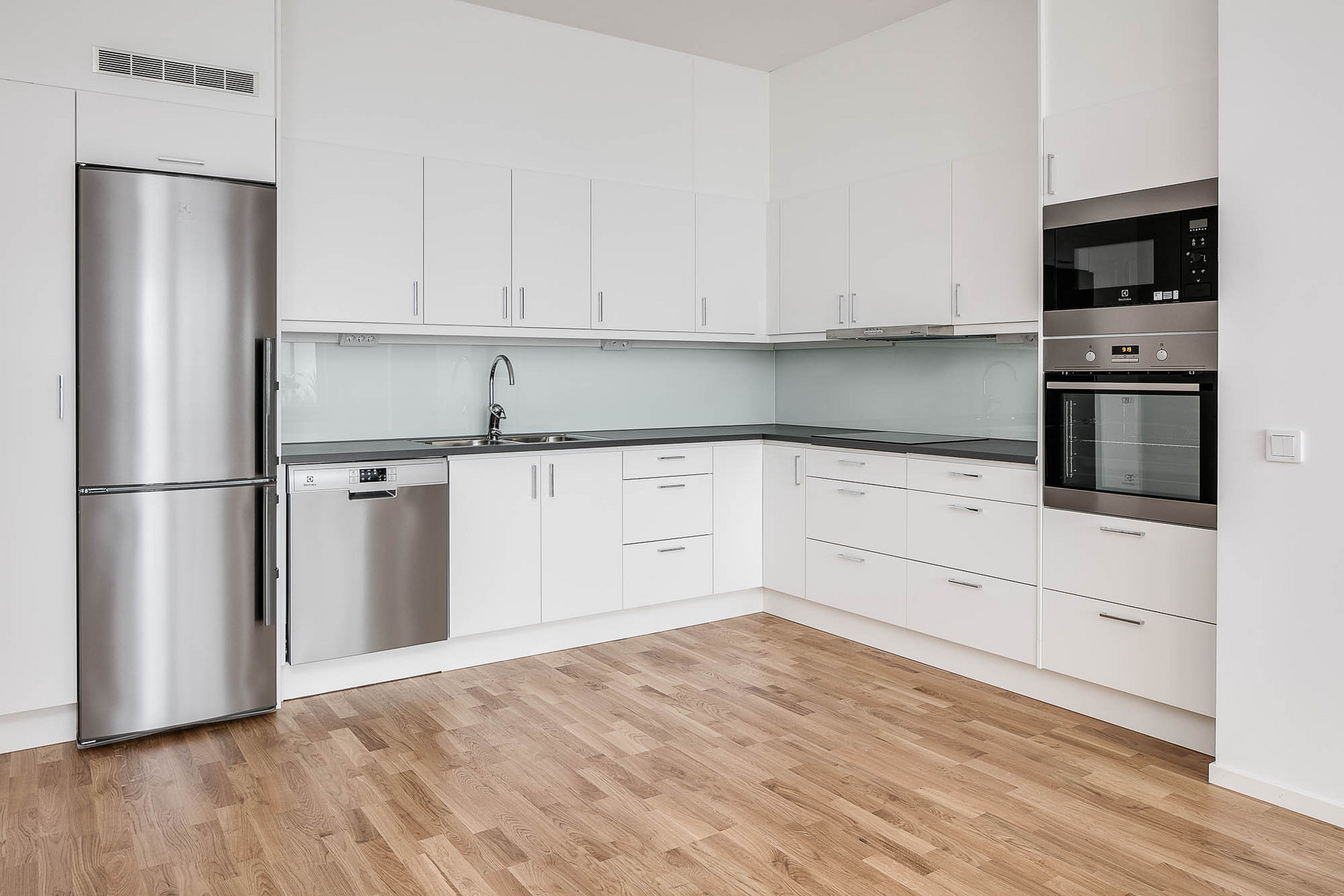 Södra Järnvägsgatan 4 L – bild 8