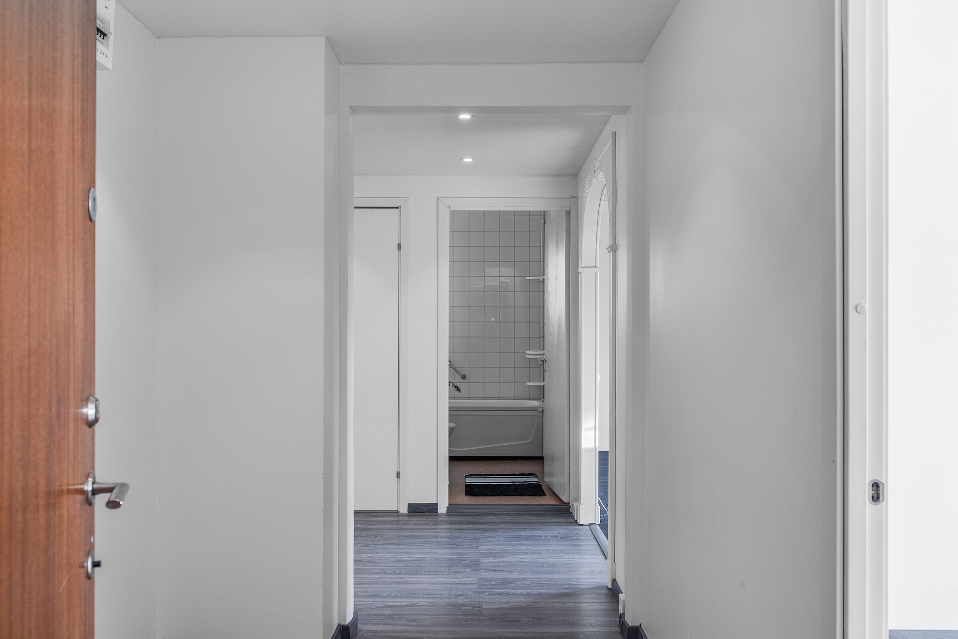 Von Lingens väg 31 – bild 3