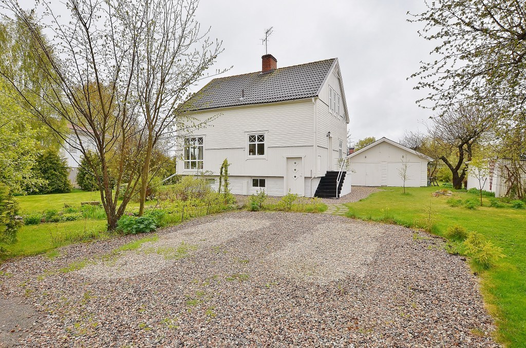 Brannius Väg 10 – bild 3