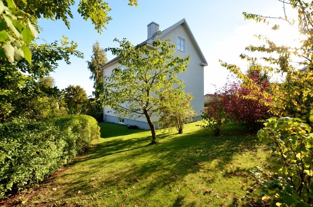 Kringelängsvägen 14 – bild 3