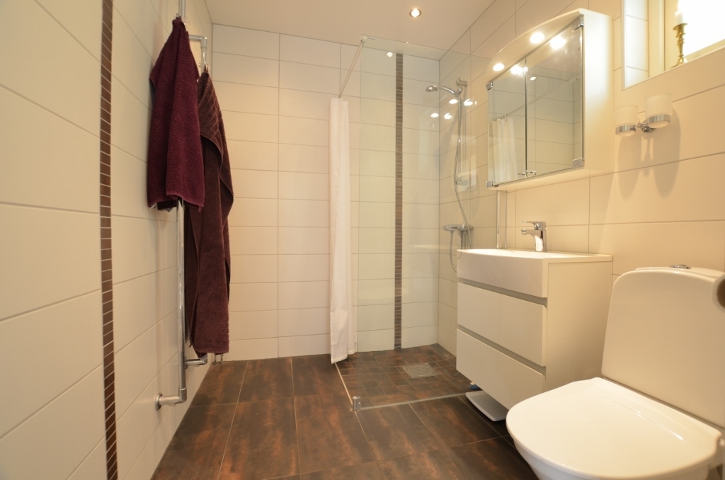 Mangårdsvägen 28 A – bild 4