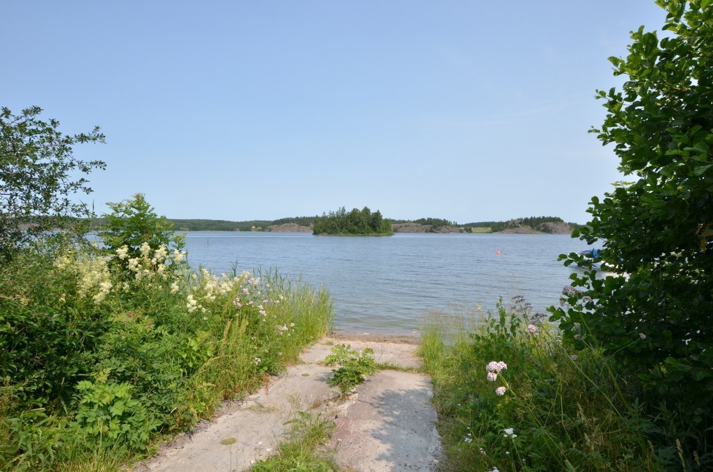 Husby Slottsvägen 14 – bild 7